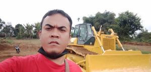 SEWA ALAT BERAT EXCAVATOR PER JAM SUKABUMI